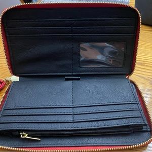 Steve Madden Clutch - *NEW*